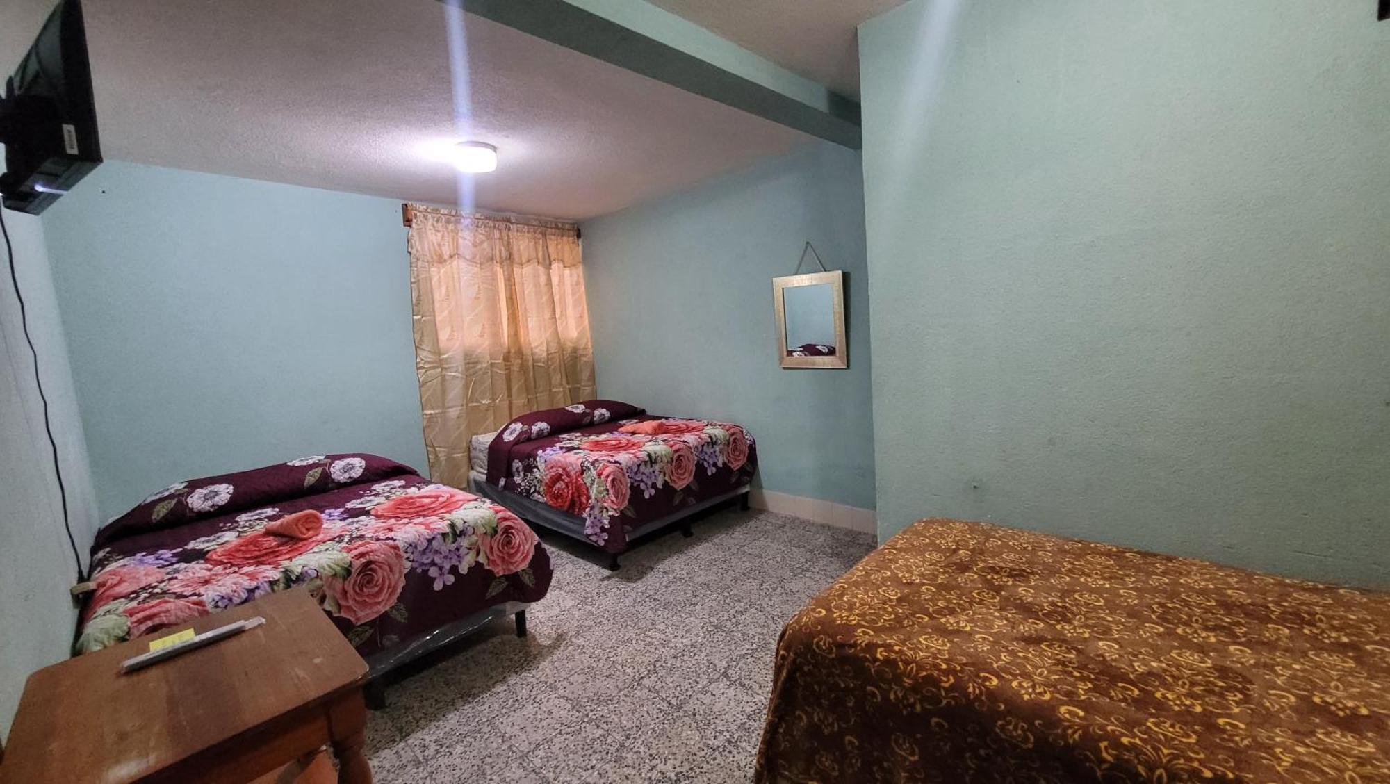 Hostal Sweet Dreams Panajachel Εξωτερικό φωτογραφία