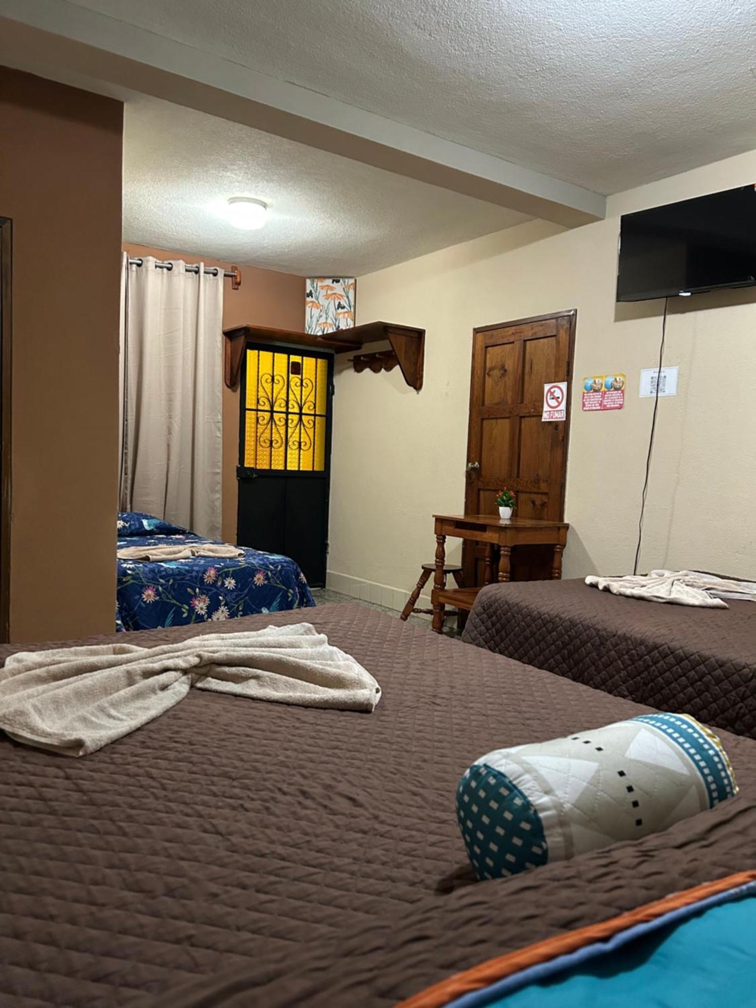 Hostal Sweet Dreams Panajachel Εξωτερικό φωτογραφία